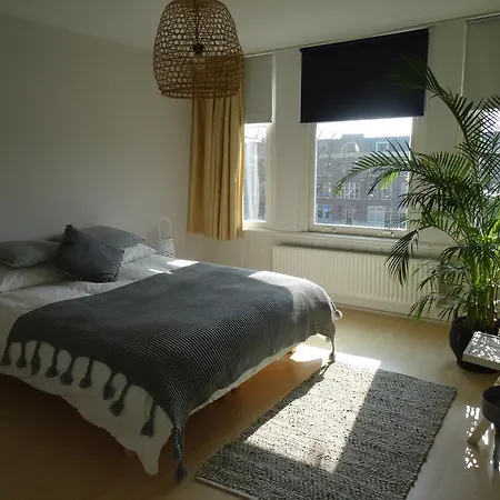 Apartment Conradkade 29